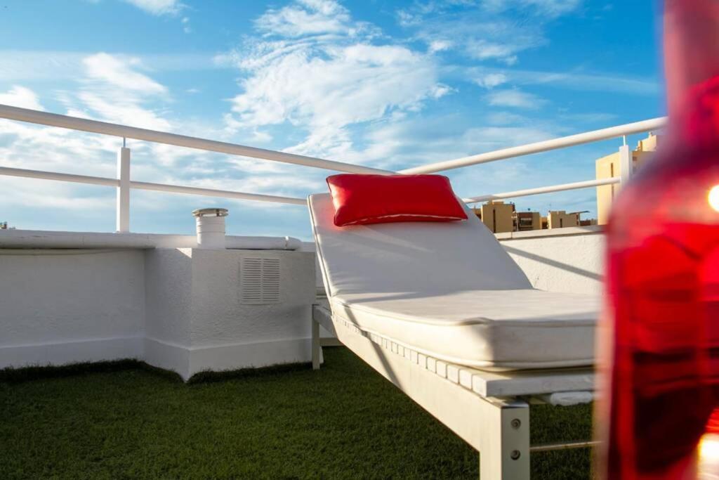 Penthouse Raggio Apartment เซบีญา ภายนอก รูปภาพ